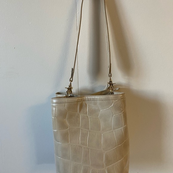 Brahmin Amelia Taupe Callisto Bag - Picture 7 of 11